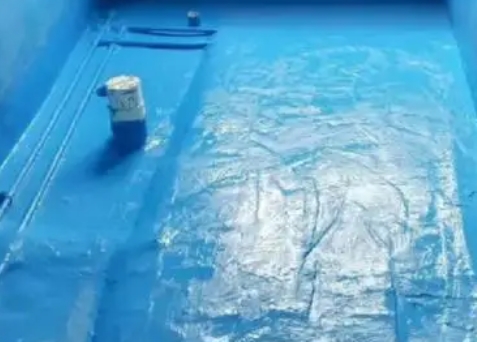 铁门关卫生间漏水维修公司分享下铁门关卫生间防水工程中常用防水涂料介绍。